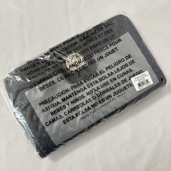 Vera Bradley Turn Lock Wallet for sale - eBay Vera Bradley RFID Turnlock Zip Organizer Wallet - Quilted Denim Navy - NWT